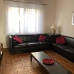 Nyaraló Spacious Quentoinise Town House *