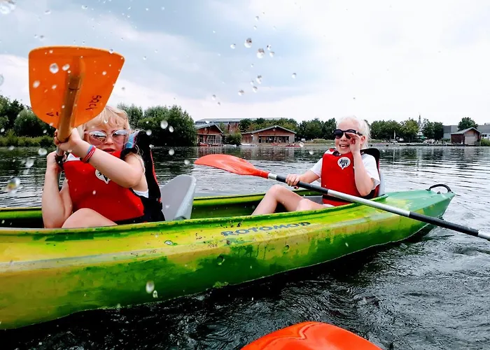 Spacious Quentoinise Town House 생캉탱